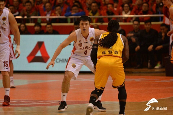 九游平台-击剑附加赛，三湘玄武队与河套闪电队鏖战，VAR改判成焦点！门前嗅觉决定胜负的简单介绍