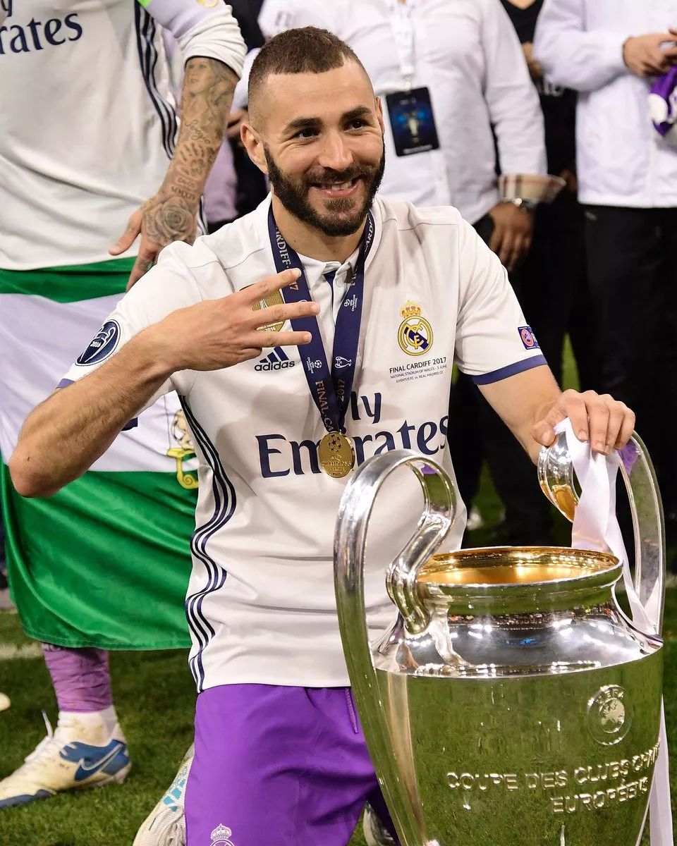 九游登录入口-关于赛地聚焦——法国杯冲刺阶段热度飙升，皇家马德里迎来里程碑，话题不断，数据趋势出现新变化的信息